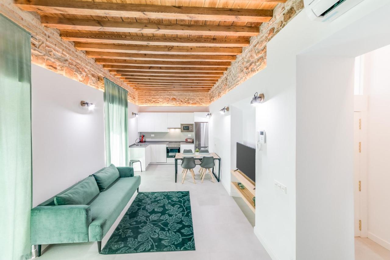 Suite Homes Sweet Postigos Terrace Malaga Exterior photo